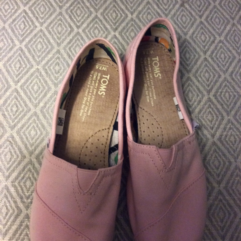 Toms Ballet Pink Flats 7.5 - Picture 5 of 6